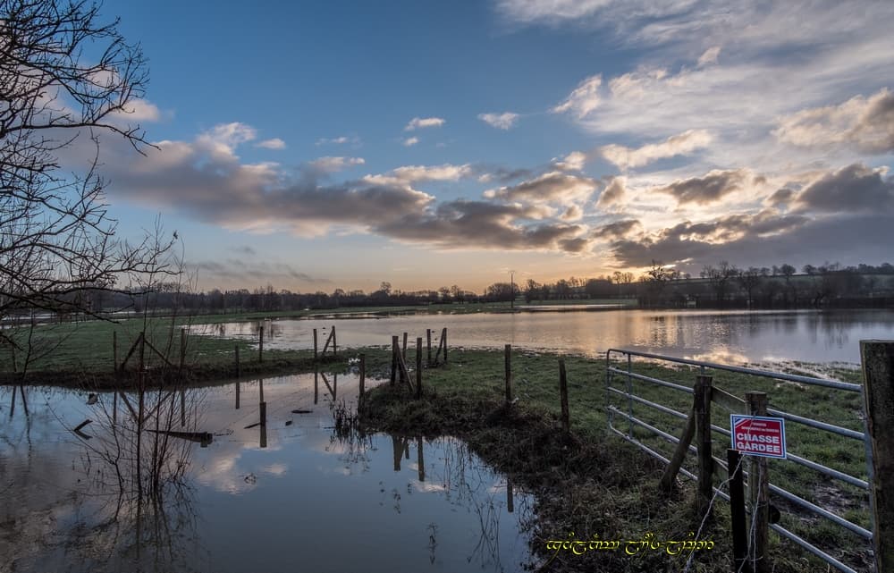 Otez les eaux de l'Helpe !
