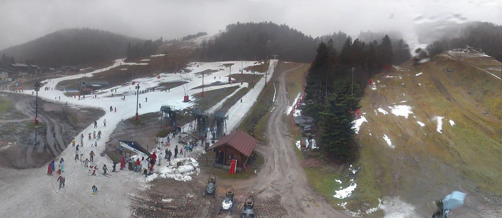 Image d'illustration pour Enneigement en montagne : bilan très contrasté pour Noël et prévisions