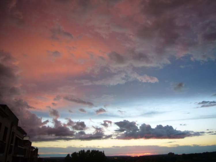 Image d'illustration pour Orages, trombes et possible tornade dans le Sud-Est