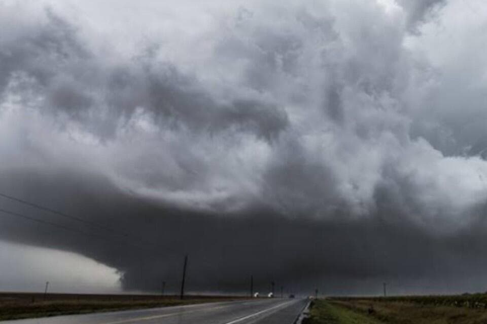 Image d'illustration pour Tornades au Nebraska - Iowa et Dakota du Sud