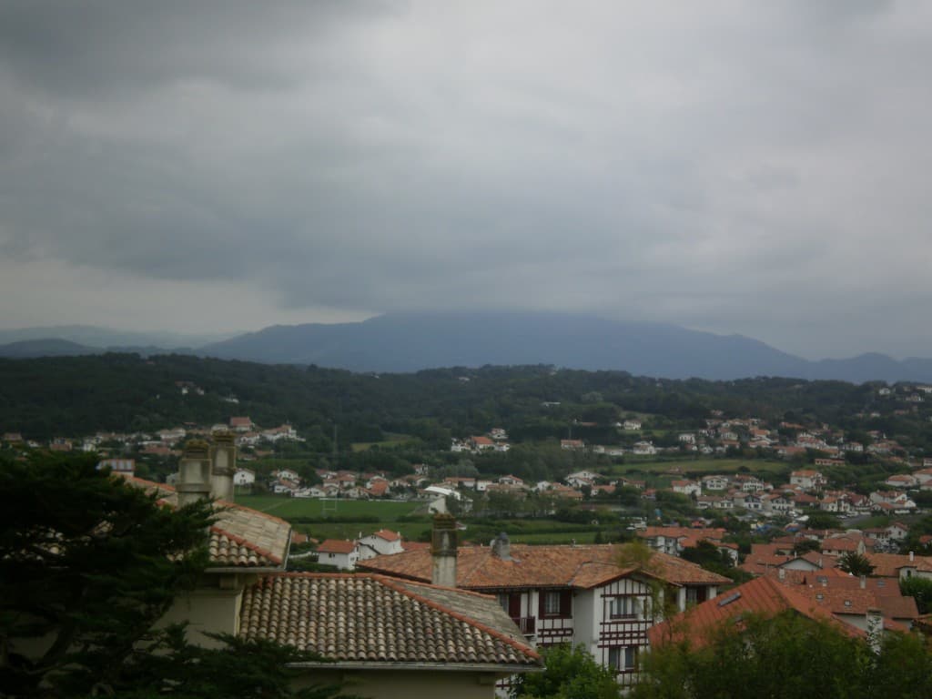 Sous les nuages