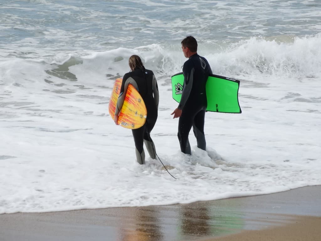 Bodayboard et Surfboard